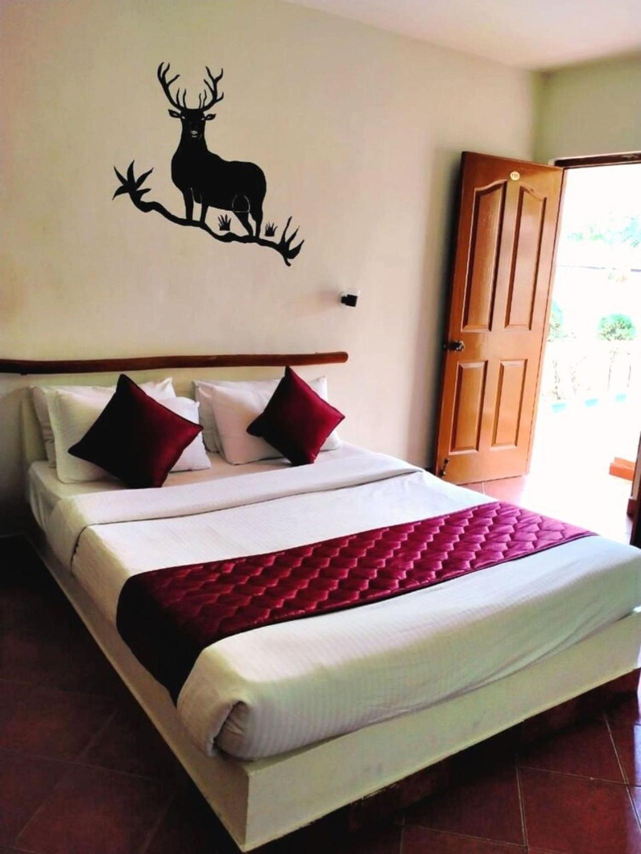 The Country Club Wildlife Resorts Bandipūr 외부 사진