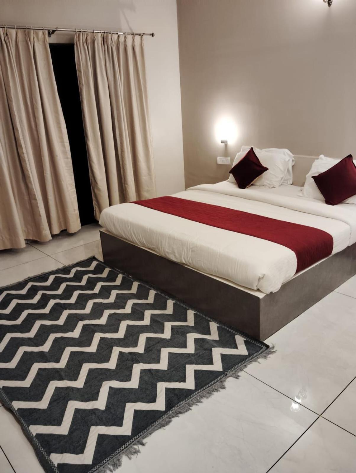 The Country Club Wildlife Resorts Bandipūr 외부 사진